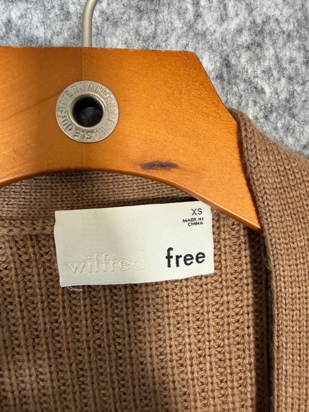 Aritzia Wilfred Free 100% Merino Wool Unwind Cardigan Knit Minimalist Simple XS - Picture 4 of 9